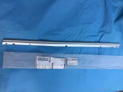 Накладка на боковую дверь. Lexus GS300, UZS161, UZS160, JZS160 Lexus GS400, UZS161, JZS160, UZS160 Lexus GS430, UZS161, JZS160, UZS160 Toyota Aristo...
