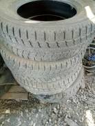Toyo 310. Зимние, без шипов, износ: 10%, 4 шт