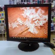 LG. 19" (48 см), технология LCD (ЖК)