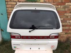 Дверь багажника. Mitsubishi Delica, PE8W, PD6W, PF8W, PF6W Двигатели: 6G72, 4M40