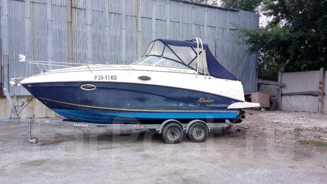 Rinker. 2003 ���, ����� 7,8��., ��������� ������������, 300��.�., ������. ��� ����� �� ������ ����