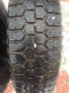 Bridgestone WT14. Зимние, шипованные, 2014 год, износ: 10%, 4 шт