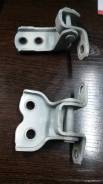 Крепление боковой двери. Toyota: Avensis Verso, Crown, Voxy, Corolla, Echo Verso, Mark II Wagon Blit, WiLL Cypha, Passo Sette, Prius, Corolla Verso, H...