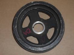 Шкив коленвала. Nissan: Cedric, Stagea, Elgrand, 350Z, Terrano, Fuga, Skyline, Gloria, Fairlady Z Двигатели: VQ25DD, VQ30DD, VQ25DET, VQ35DE, VQ25DE...