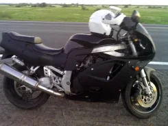 Suzuki GSX-R 750 ����