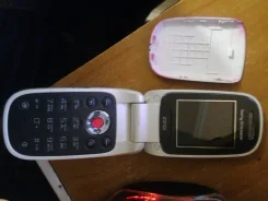 Sony Ericsson Z310i. �/� ����