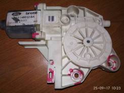Мотор стеклоподъемника. Ford Focus, CB4 Двигатели: SHDA, HXDA, HWDB, AODA, SIDA, HWDA, SHDB, HXDB, ASDA, SHDC, AODB, QQDB, KKDB, KKDA, ASDB