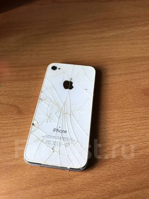 Apple iPhone 4s. �/�. ��� ����� �� ������� ����