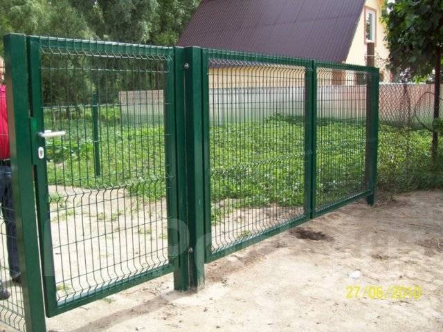 Ворота из 3д сетки фото