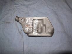 Кронштейн опоры двигателя. Toyota Aurion, ACV40, AHV40 Toyota Camry, ACV30, ACV30L, ACV31, ACV35, ACV36, ACV40, ACV41, ACV45, ACV51, AHV40 Toyota Sola...