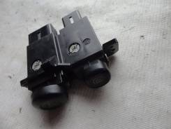 Кнопка, блок кнопок. Toyota Corolla Levin, AE100, AE101 Toyota Sprinter Trueno, AE100, AE101 Toyota Sprinter Marino, AE100, AE101 Toyota Corolla Ceres...