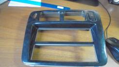 Консоль панели приборов. Mitsubishi Pajero, H65W, H66W, H67W, H76W, H77W Mitsubishi Pajero Pinin Mitsubishi Pajero iO, H61W, H65W, H66W, H71W, H76W, H...