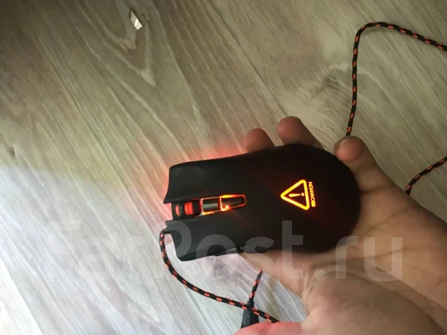 Asus ROG. 15.6", 3,2����, ��� 8 ��, ���� 1 000���, WiFi: 1, Bluetooth: 1, ����������� �� 5��. ��� ����� �� ���������� ����