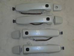 Ручка двери внешняя. Toyota Land Cruiser, GRJ200, URJ200, URJ202, UZJ200, VDJ200, URJ202W, UZJ200W Lexus LX570, URJ201, URJ201W, URJ202 Lexus LX450d...