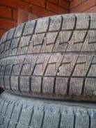 Bridgestone. Зимние, без шипов, 2008 год, 20 %, 2 шт