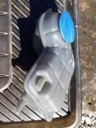 Расширительный бачок. Audi A4, 8E5, 8EC, 8ED Двигатель ALT