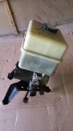 Насос подкачки стоек. Toyota Land Cruiser, UZJ100L, HZJ105, UZJ100W, HDJ101K, HDJ100L, FZJ100, HDJ100, FZJ105, HDJ101, UZJ100, J100 Двигатель 2UZFE