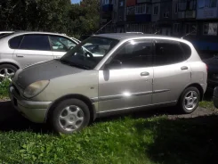 Daihatsu Storia. �������, ��������, 1.0 (60��.�.), ������, 88 000����. ��