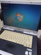 Fujitsu Siemens. 15.6", 1,7����, ��� 2048 ��, ���� 320���, WiFi: 1, Bluetooth: 1, ����������� �� 1��. ����