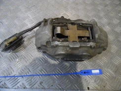 Toyota Land Cruiser 100 ������� �������� ����� 4775060090 ����