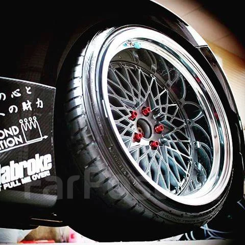 SSR Formula Mesh. 8.0/9.0x18", 5x100, 5x112, 5x114.3, 5x120, �� 73���. ��� ����� �� ���������� ����