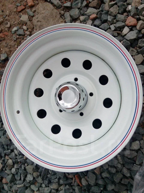 Red Wheel. 8.0x16", 5x139.7, ET-20 ����