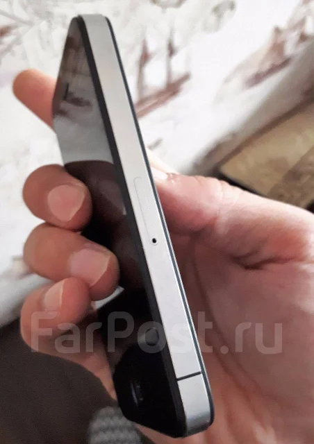 Apple iPhone 4 32Gb. �/� ����