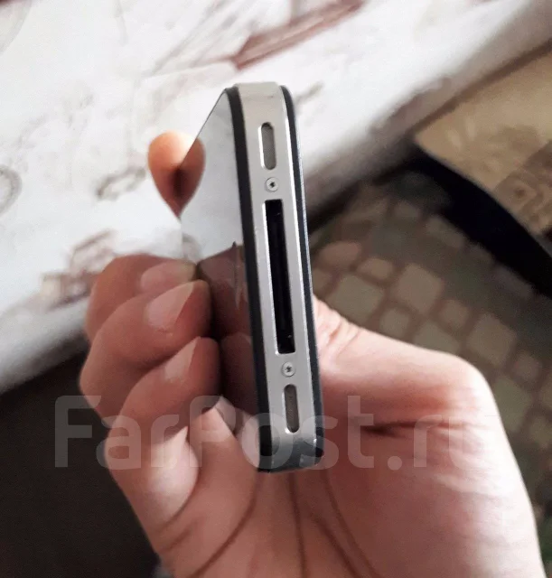 Apple iPhone 4 32Gb. �/� ����