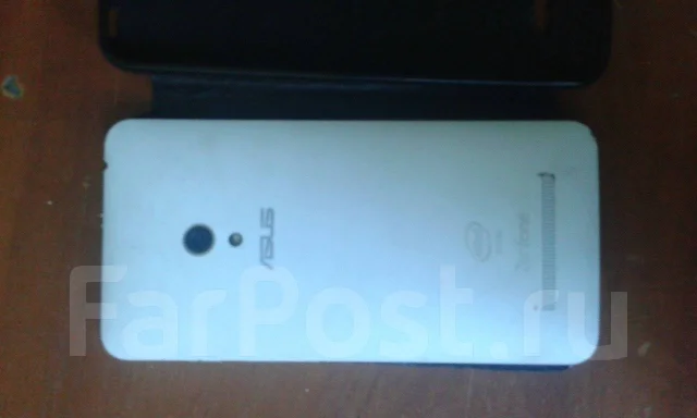 Asus ZenFone 5. �/� ����