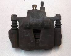 Суппорт тормозной. Toyota: Yaris, Platz, Vios, Vitz, Soluna Vios, Echo Двигатели: 1NDTV, 1NZFE, 1SZFE, 2NZFE, 8AFE, 2SZFE