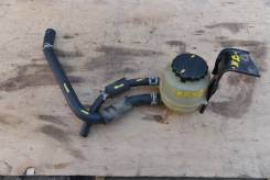 Бачок гидроусилителя руля. Toyota Lite Ace, CR41, CR41V, CR42, CR42V, KR41, KR41V, KR42, KR42V, SR40 Toyota Lite Ace Noah, CR40, CR40G, CR41, CR42, CR...