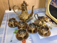 Сервизы чайные.