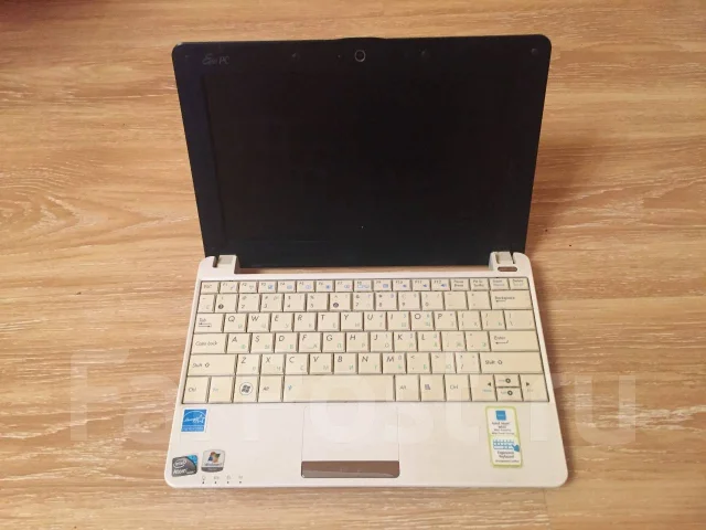 Asus Eee PC 1001PX. 10.1", ��� 1024 ��, WiFi: 1, Bluetooth: 1. ��� ����� �� ���������� ����