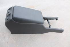 Подлокотник. Mercedes-Benz E-Class, W210