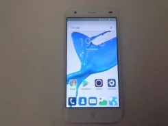 ZTE Blade S6. �/�