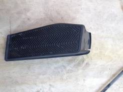 Подставка под ногу. Toyota Windom, MCV30 Toyota Camry, ACV30, ACV30L, ACV31, ACV35, MCV30, MCV30L Двигатели: 1MZFE, 1AZFE, 2AZFE