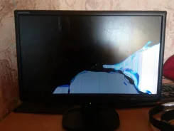 eMachines. 19" ����