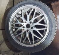 Комплект хороших зимних колес 225/45R18. x18" 5x114.30 ET50 ЦО 64,1 мм.