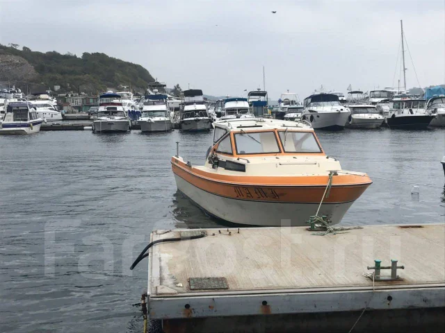 Yamaha F-24. 1990 ���, ����� 7,5��., ��������� ���������, 140��.�., ������ ����