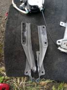 Крепление капота. Subaru Forester, SG5, SG9, SG9L