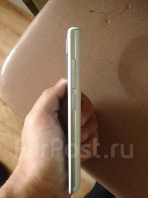 ZTE Blade A210. ����� ����