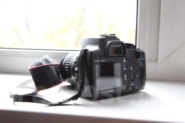 Canon EOS 1000D Kit ����