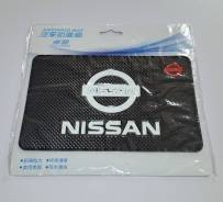 Коврики антискользящие. Nissan