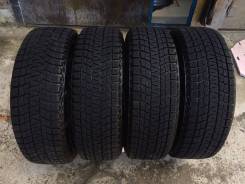 Bridgestone Blizzak DM-V1. Зимние, без шипов, 2012 год, износ: 10%, 4 шт