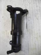 Форсунка омывателя фары Honda Accord 03-07 Honda 2.0 K20Z2