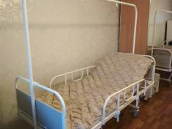 Кровати медицинские.