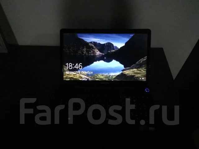 Samsung 355E5C. 15.6", ��� 4 ��, ���� 500���, WiFi: 1, Bluetooth: 1, ����������� �� 7��. ����