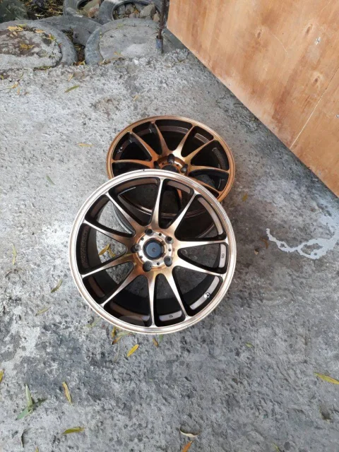 Koya. 9.0/8.5x18", 5x114.3, ET40/38 ����