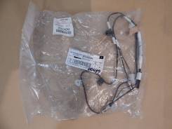 Кабель антенны. Mitsubishi Montero, V83W, V85W, V86W, V87W, V88W, V93W, V95W, V96W, V97W, V98V, V98W Двигатели: 4M40, 4M41, 6G72, 6G74, 6G75