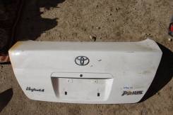 Крышка багажника TOYOTA PRIUS